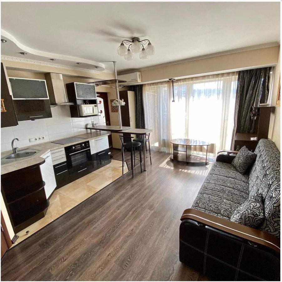 3-Bedroom Apartment Most City Area ドニプロペトロウシク エクステリア 写真